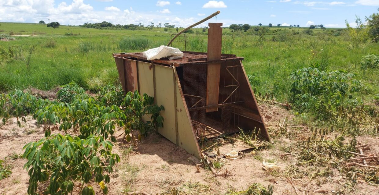 Polícia Ambiental apreende e destrói armadilha ilegal para caça de javalis em Santo Expedito (SP)