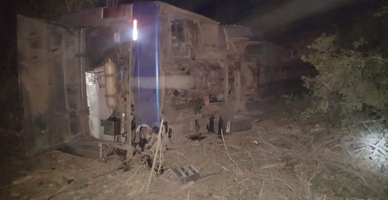 Acidente com ônibus de time de futebol no Maranhão resulta em duas mortes e três feridos
