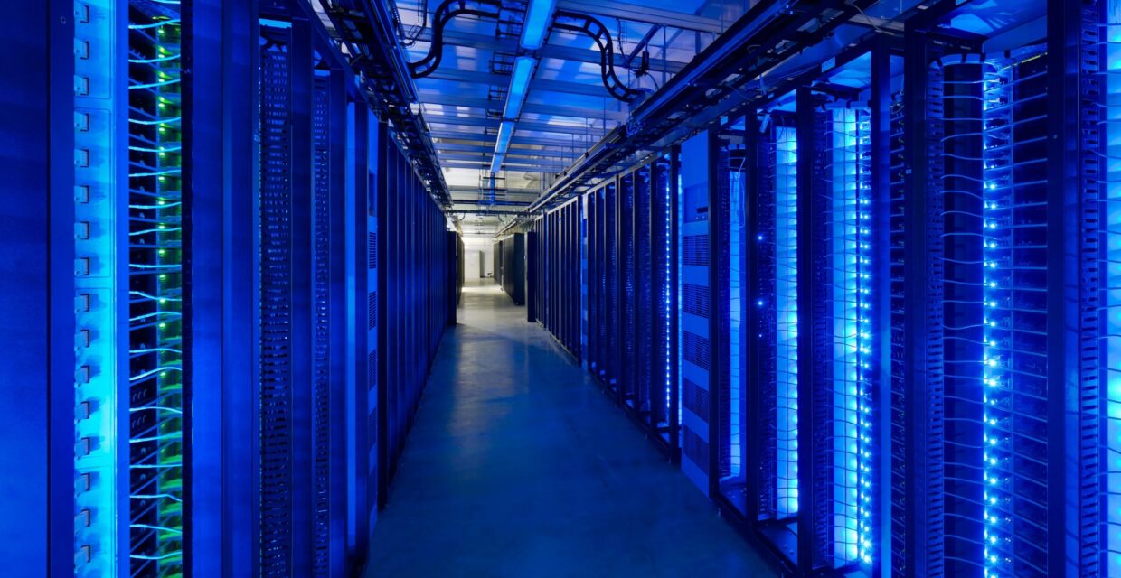 Expansão de Data Centers de IA no Sul Global Levanta Desafios para Soberania Digital