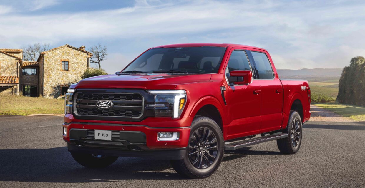 Ford convoca recall para atualização do módulo de reboque em picapes Maverick e F-150 no Brasil