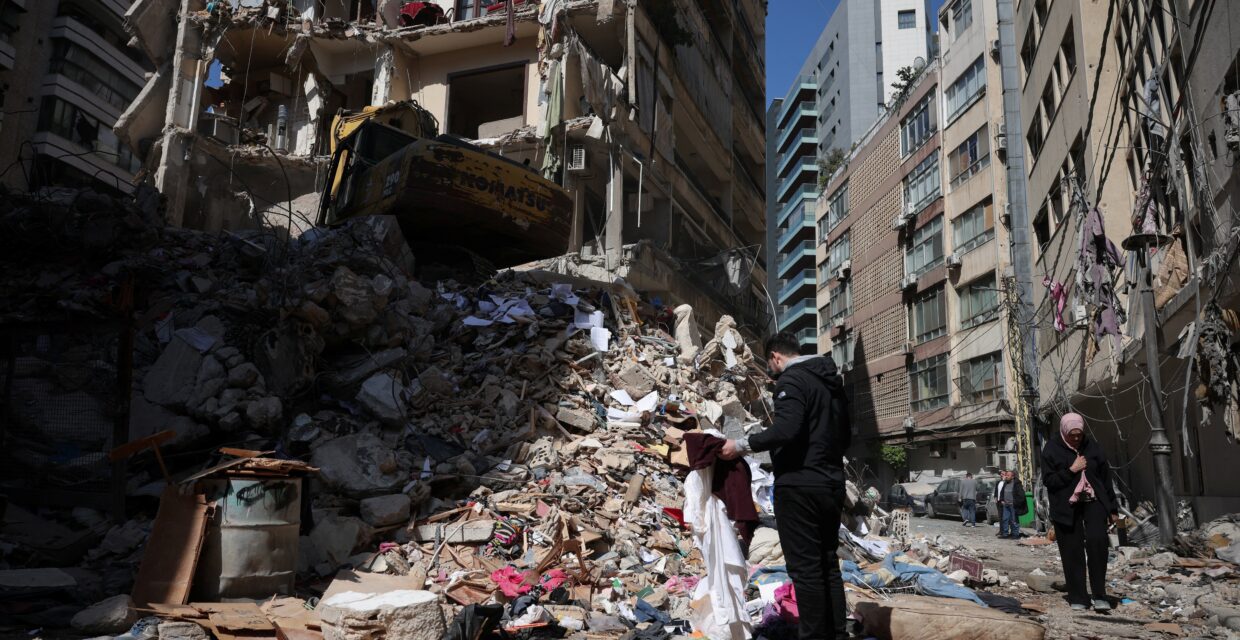 Israel intensifica ofensiva no Líbano visando conter Hezbollah e ampliar zona de segurança