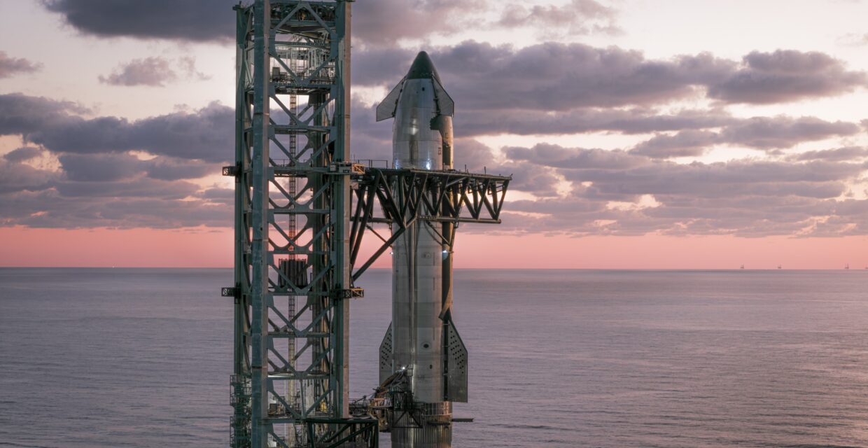 SpaceX registra prejuízo de quase US$ 5 bilhões em 2025 durante preparação para abertura de capital