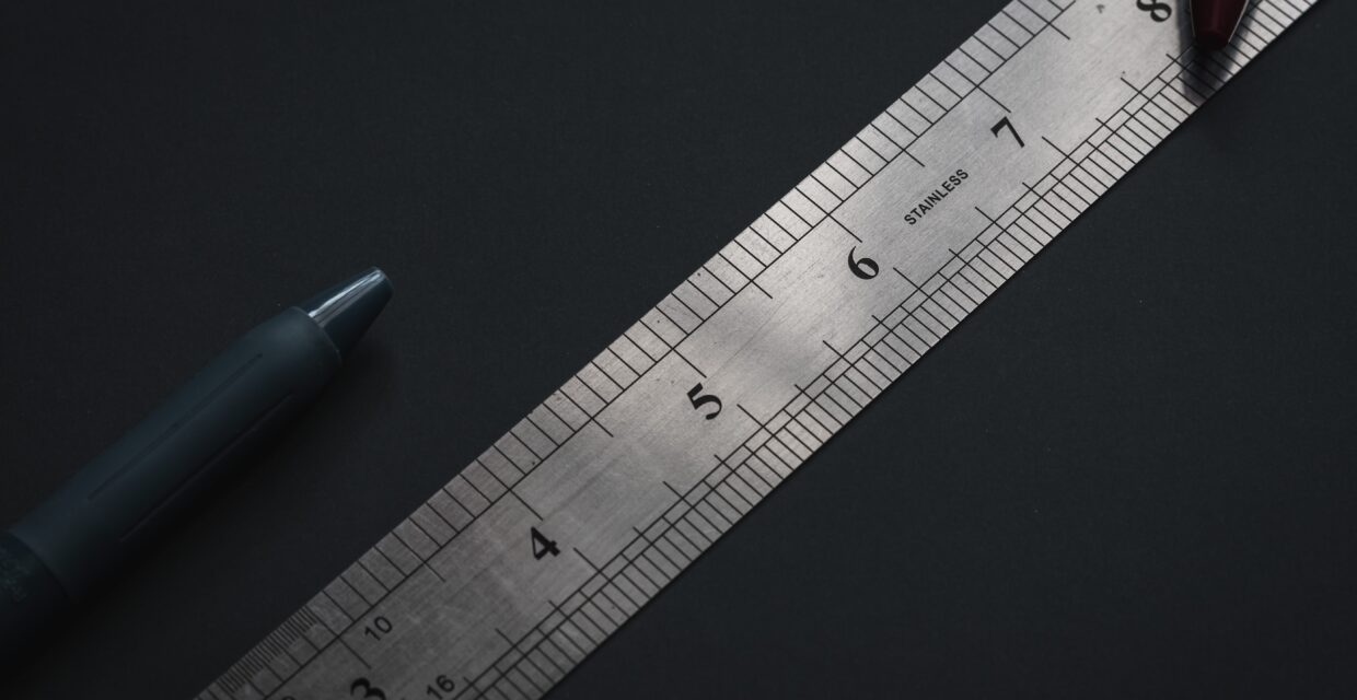 Espaço antes do zero nas réguas: explicação técnica e impacto na precisão das medidas
