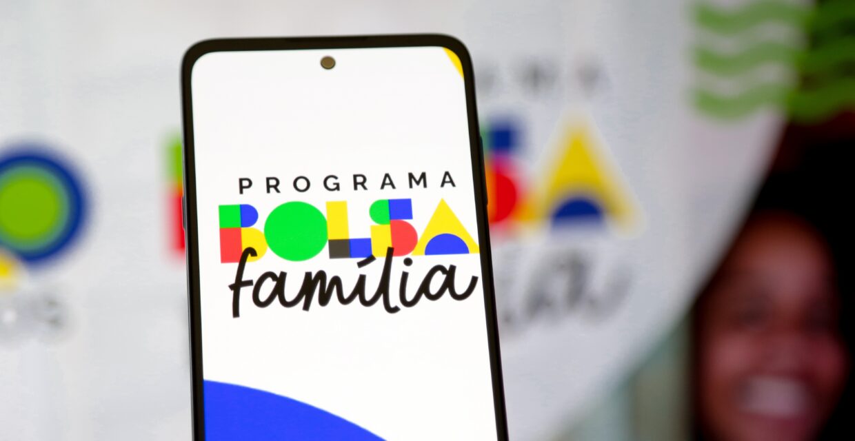Início dos pagamentos do Bolsa Família em maio de 2026 com calendário escalonado