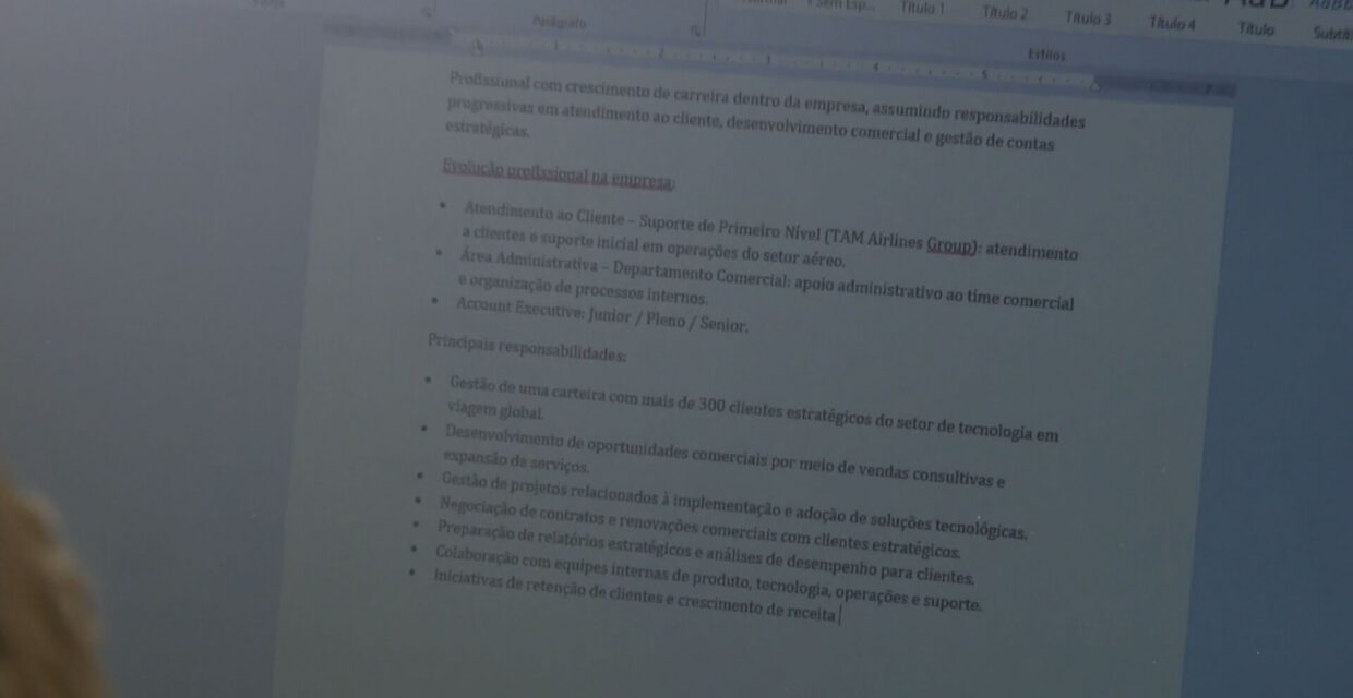 Uso de Inteligência Artificial para Elaboração de Currículos é Adotado por Maioria dos Brasileiros