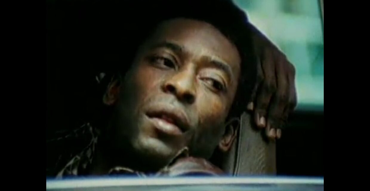 Vídeo atribuído a Pelé com ‘profecia’ do hexacampeonato é falso e usa áudio gerado por inteligência artificial