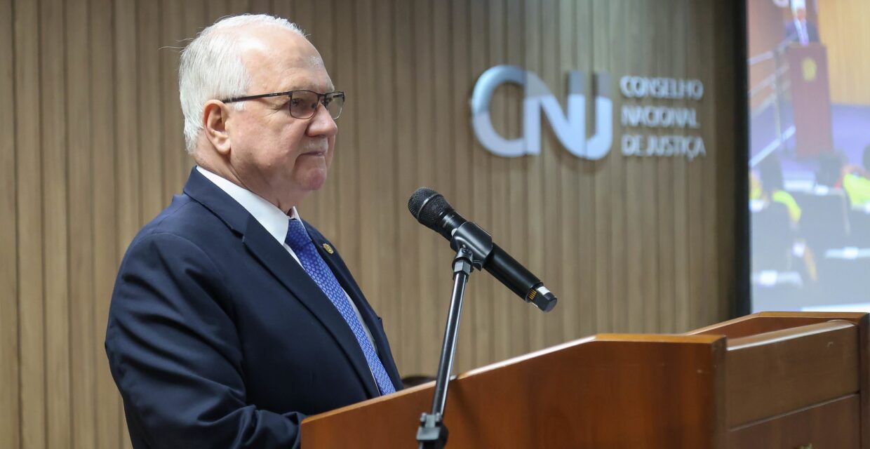 CNJ adia análise sobre fim da aposentadoria compulsória para magistrados e retoma debate em agosto