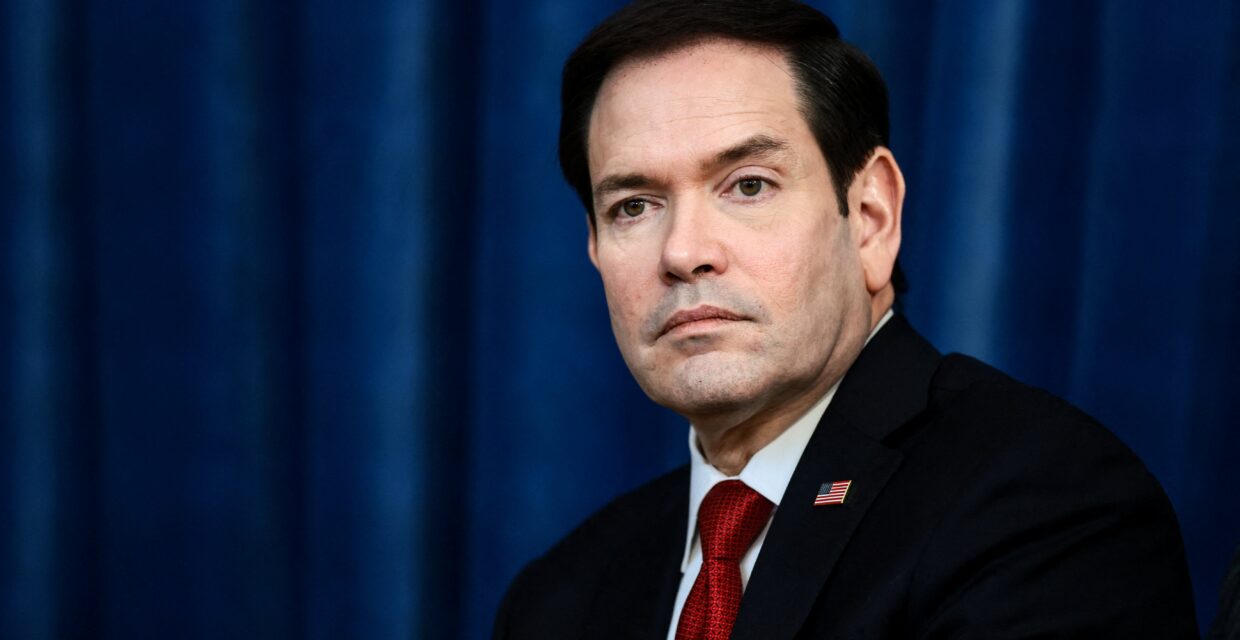 Marco Rubio busca apoio de aliados do Golfo para acordo dos EUA com Irã