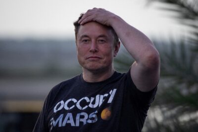 SpaceX realiza maior oferta pública inicial com avaliação de US$ 1,75 trilhão apesar de prejuízos bilionários