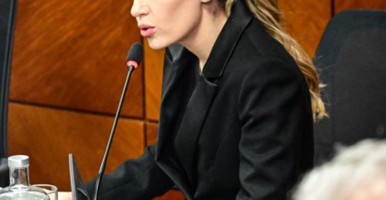 Defesa de Ministro do STJ Contesta Acusações de Assédio e Apresenta Registros Contraditórios
