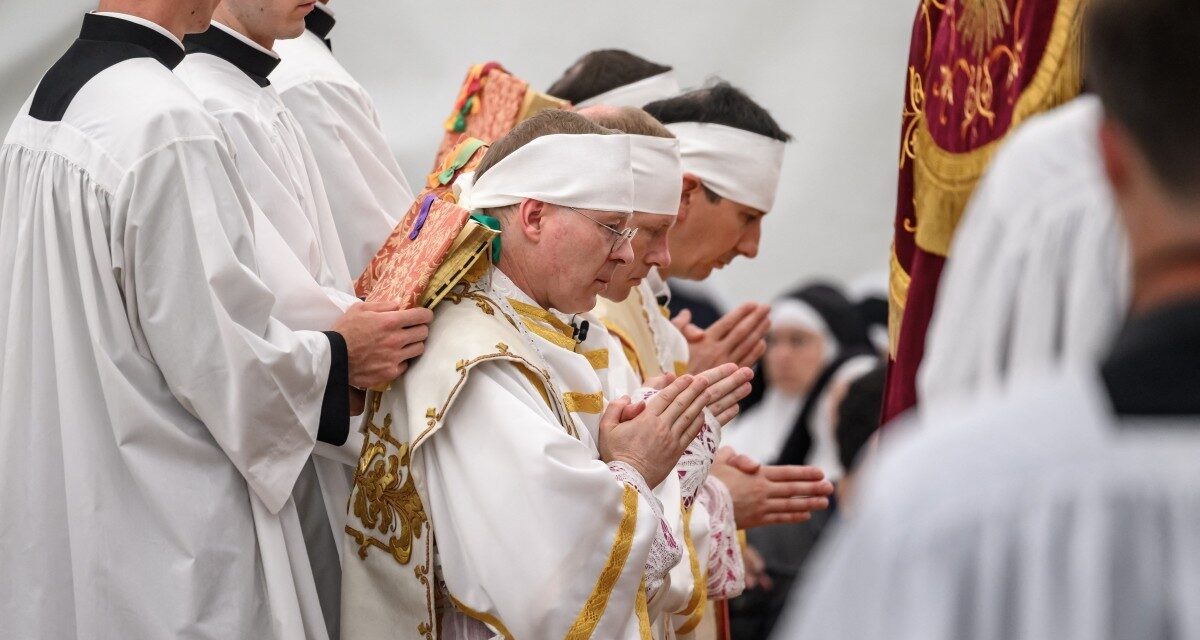 Fraternidade São Pio X recorre após excomunhão e ruptura formal com o Vaticano