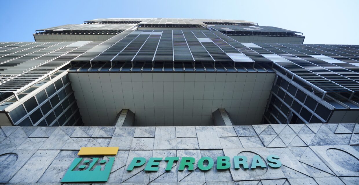 Petrobras ajusta preço do diesel em resposta ao fim da subvenção governamental