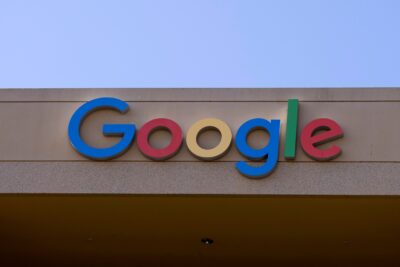 União Europeia determina que Google abra funcionalidades do Android para concorrentes de IA