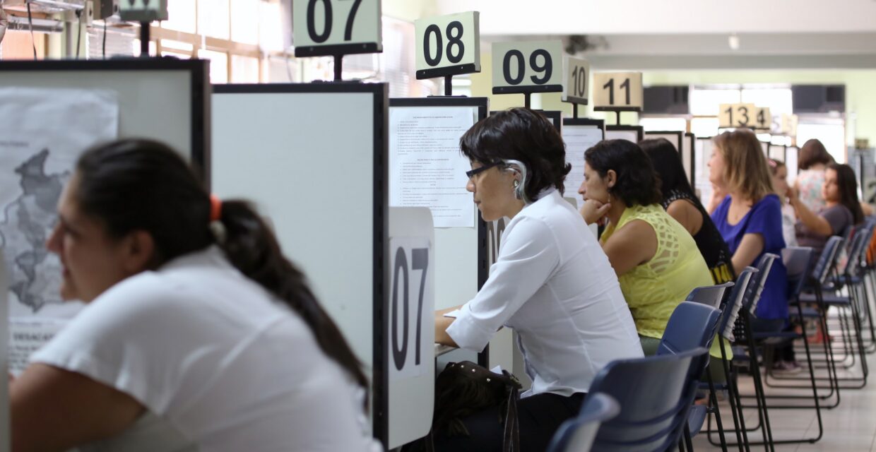 Sine-PB oferece 221 vagas de emprego distribuídas em seis cidades do estado
