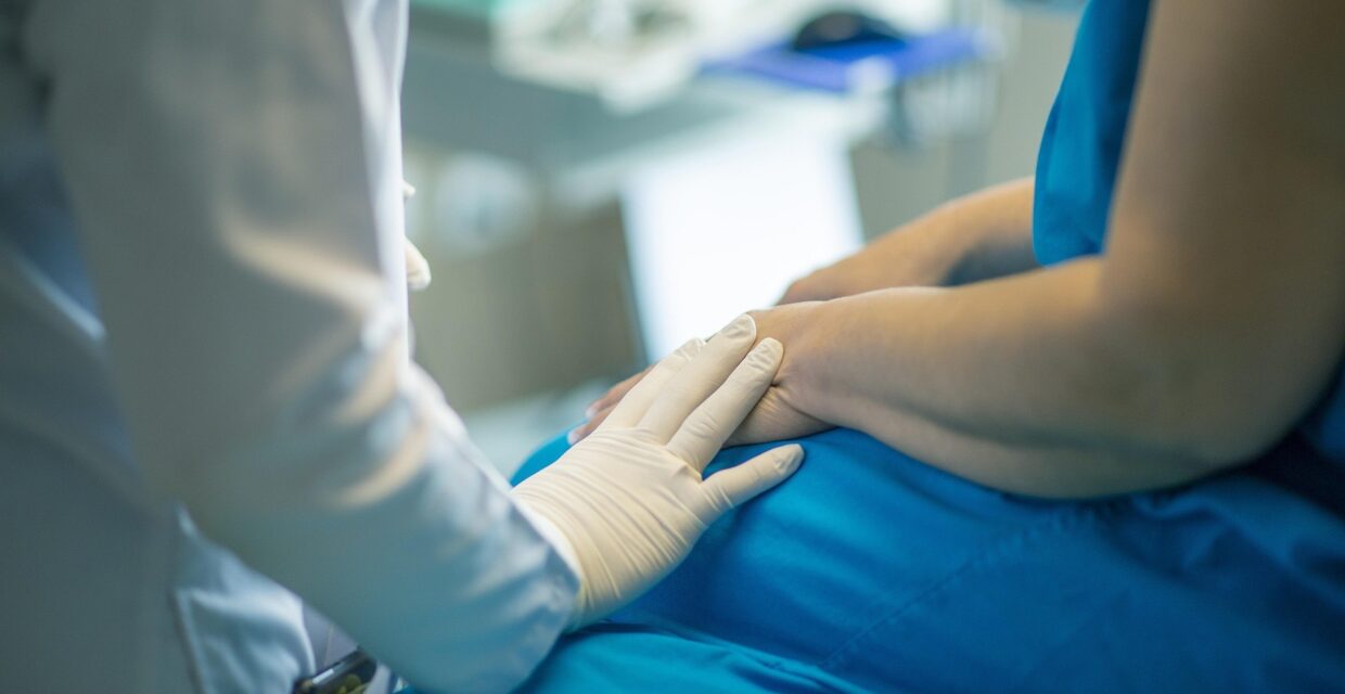Abordagem personalizada no cuidado hospitalar reduz índices de readmissão nos EUA