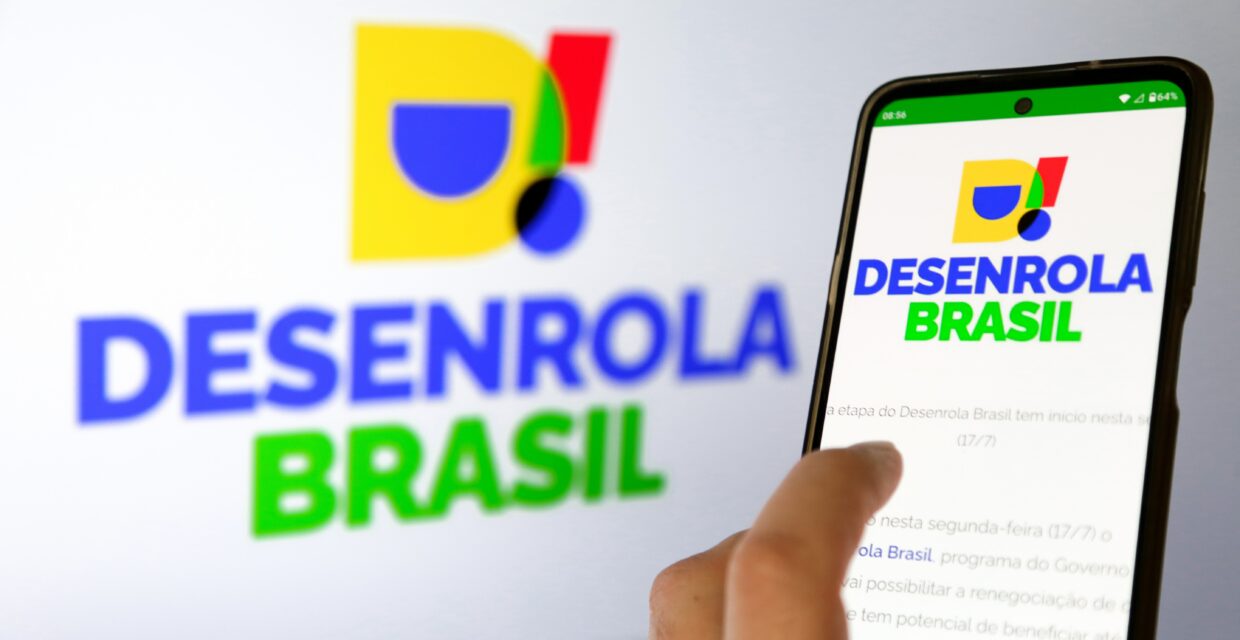 Golpe usa programa Desenrola Brasil para fraude com dados pessoais e cobrança via PIX