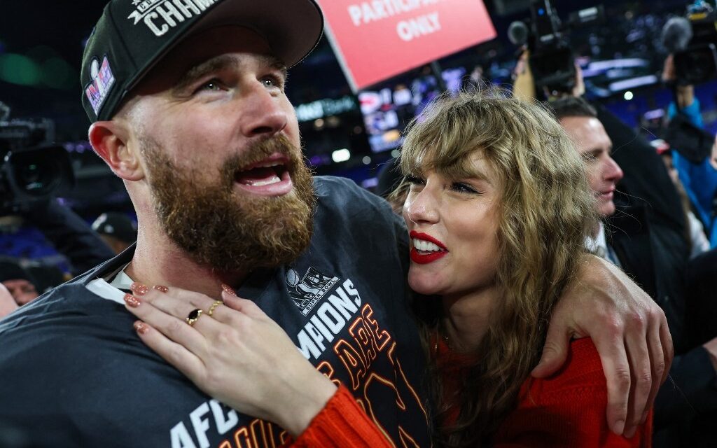 Jogador Travis Kelce é citado entre investidores prejudicados por esquema de fraude bilionário nos EUA