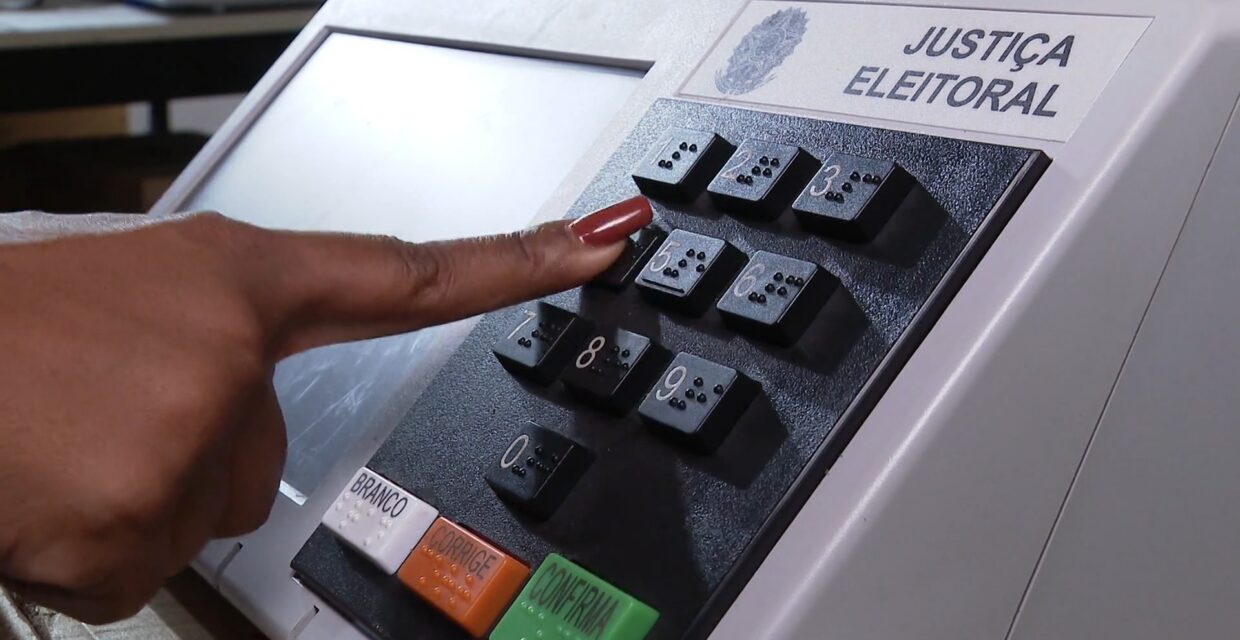 Pesquisa Datafolha aponta que 33% dos eleitores em Pernambuco desconhecem número do candidato ao governo