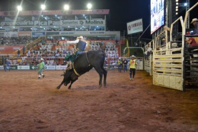 35ª Expoari em Ariquemes inicia com inauguração de museu, rodeio e apresentação musical