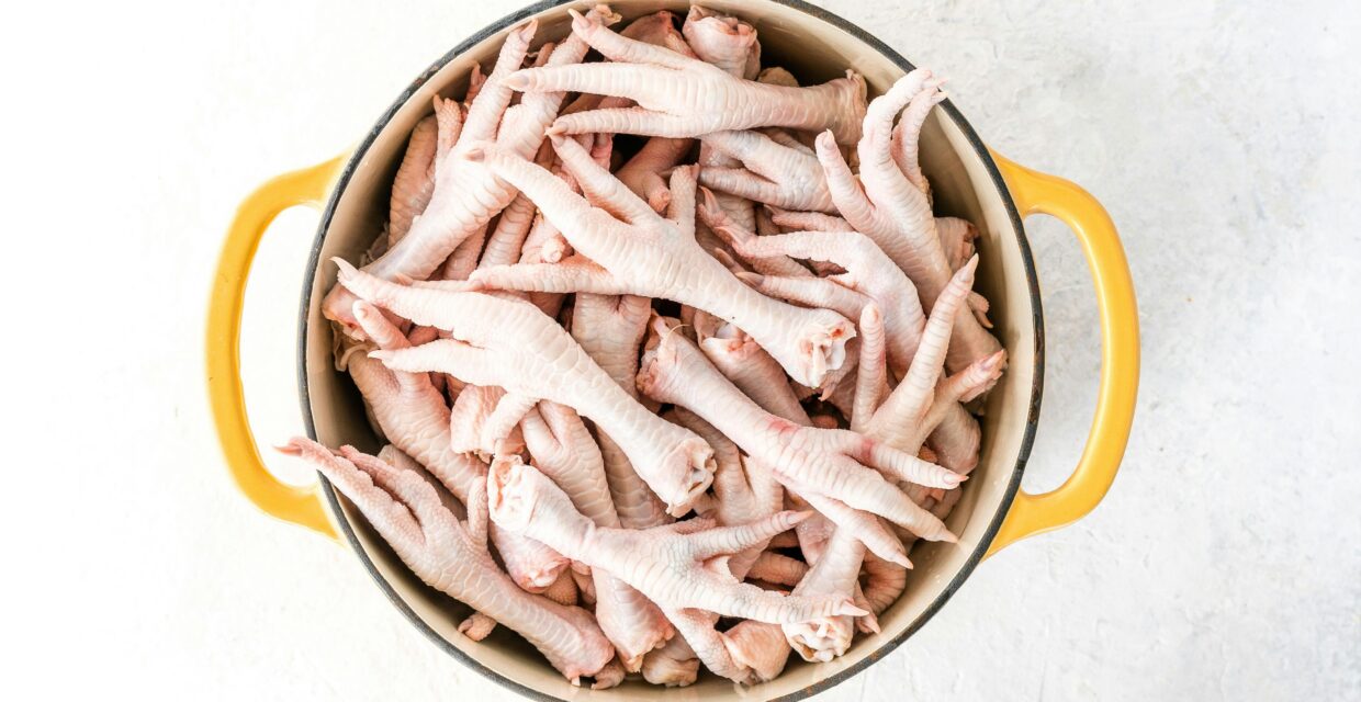 China amplia produção e exportação de frango, potencializando concorrência ao Brasil no mercado global