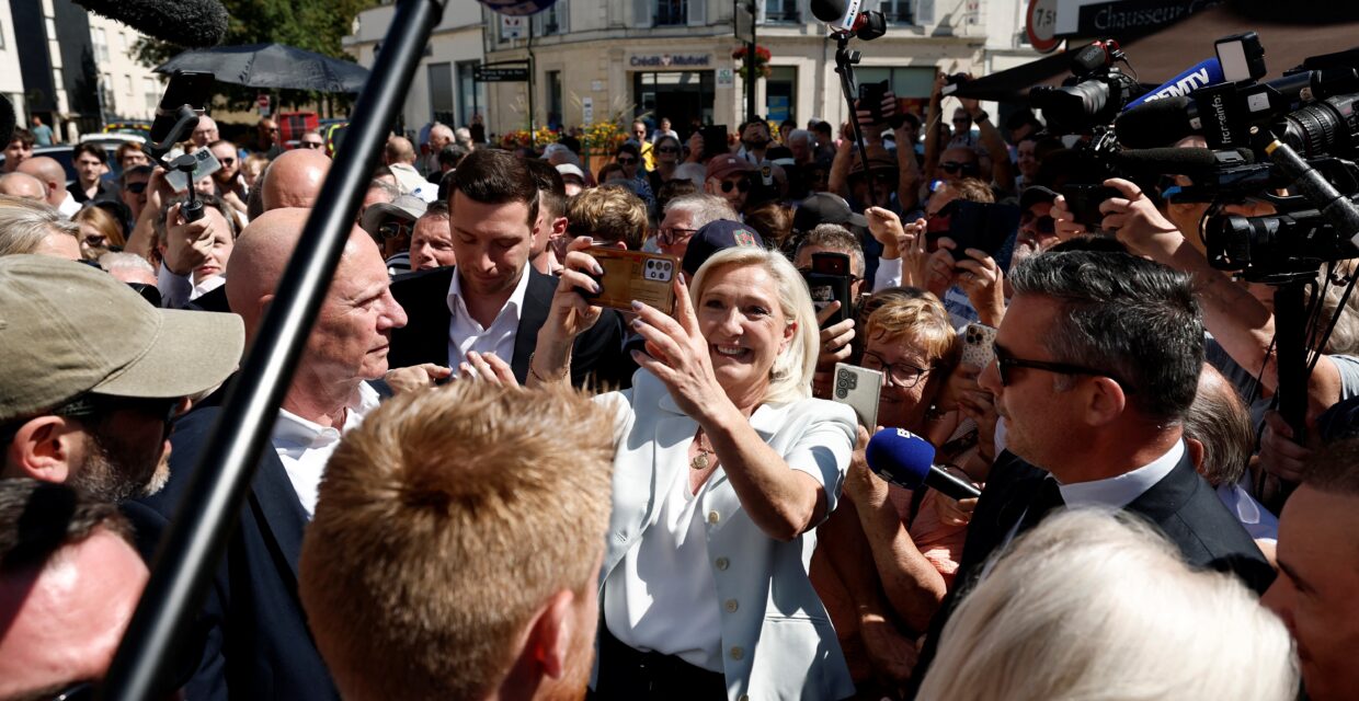 Denúncias de antissemitismo contra líder da Reunião Nacional colocam em risco estratégia eleitoral de Marine Le Pen