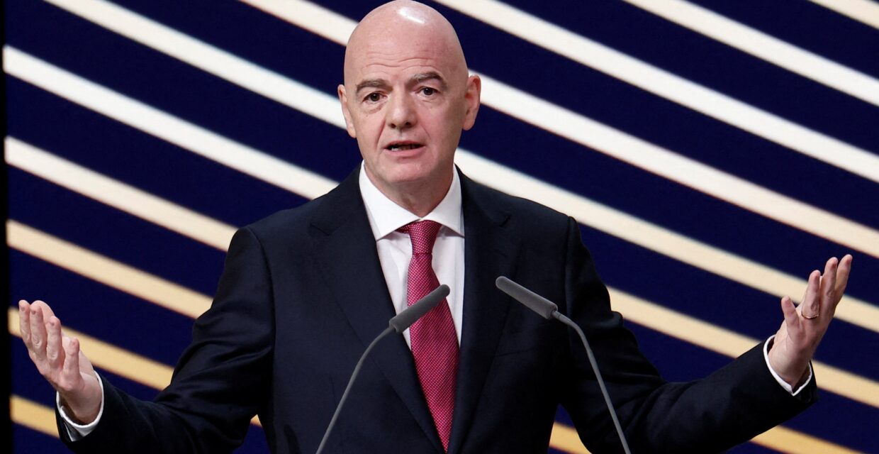 FIFA é investigada por pagamento não declarado ao presidente Infantino relacionado à Copa do Mundo 2026