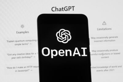 OpenAI acusa ex-funcionário de transferir documentos sigilosos para a Apple