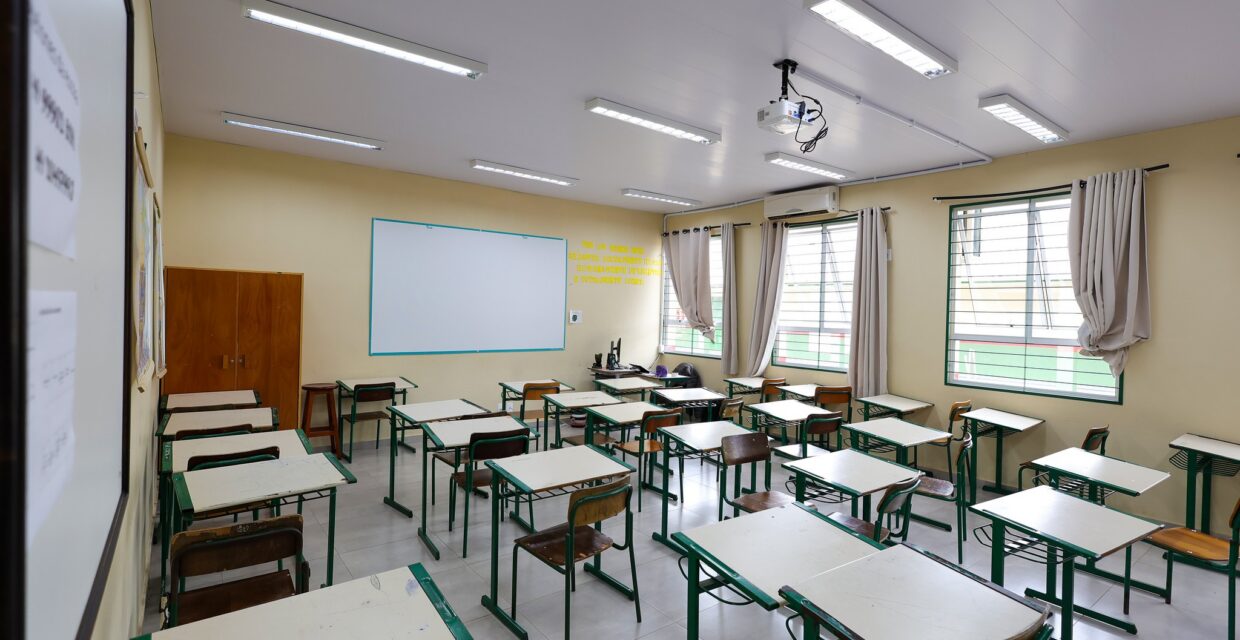 Pesquisa revela prioridade da alfabetização e valorização dos professores nas decisões eleitorais sobre educação