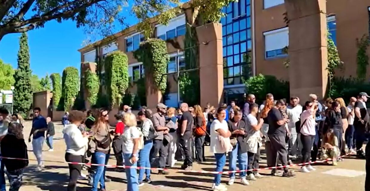 Procuradoria Antiterrorismo da França investiga ataque a tiros em escola de Aubagne