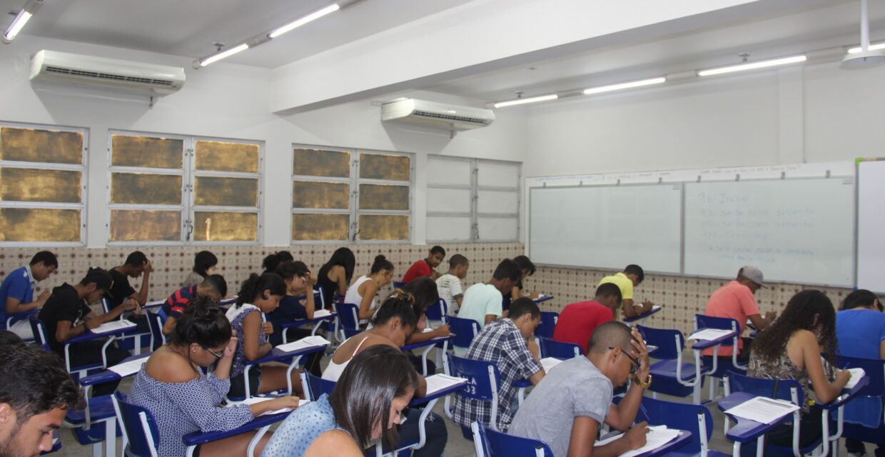 Três municípios do Amazonas abrem processos seletivos com cerca de 780 vagas temporárias em educação e saúde